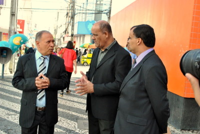 Os vereadores Sidney Oliveira (PRB), Hermínio Oliveira (PDT) e Adnilson Pereira (PSB) acompanham o processo | Foto: Blog do Anderson