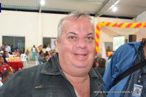 Itagibá TCM representa ao MP contra prefeito por gasto chip em