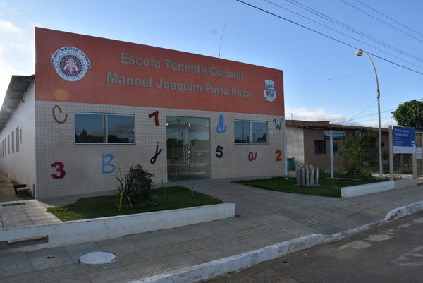 Escola Municipal Tenente Coronel Manoel Joaquim Pinto SMED Oferece 142