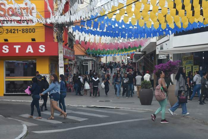 Guia De Oportunidades Bmd Divulga Diversas Vagas Para Empregos E