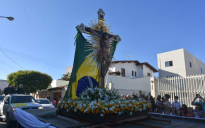 Senhor do Bonfim | emoção, fé e devoção marcam passagem da imagem por Vitória da Conquista