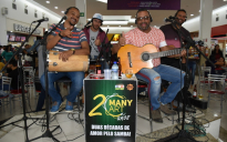 Sucessos do Samba: Many Art fez muita gente sambar ao som de clássicos da MPB no Shopping Conquista Sul