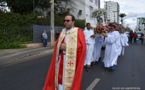 Padroeiro dos Coroinhas: Católicos celebram o Dia de São Tarcísio com Missa e Procissão em Vitória da Conquista