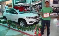 Natal Mágico do Shopping Conquista Sul: Fernando Barros ganhou e já recebeu  a chave do Jeep Compass