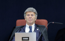 Julgamento do 8 de Janeiro | Fachin autoriza Luiz Fux a mudar para a Segunda Turma do Supremo Tribunal Federal